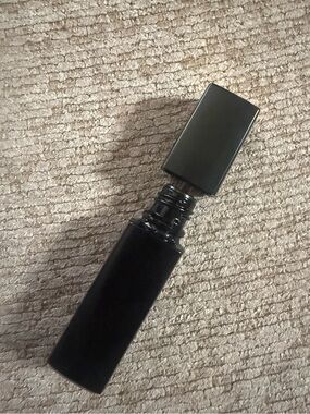 Chanel Rouge Allure Laque in shade 75 discontinued